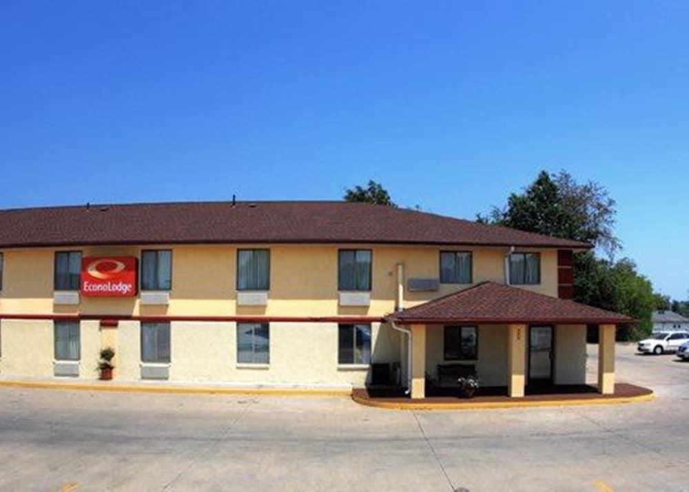 Econo Lodge Lansing - Leavenworth מראה חיצוני תמונה